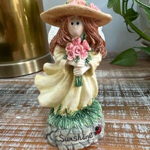 Vintage Linda Grayson Collection Sunshine Flower Angel  Figurine 1995